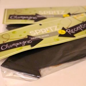 ⬅️Chalk Arrow Signs➡️